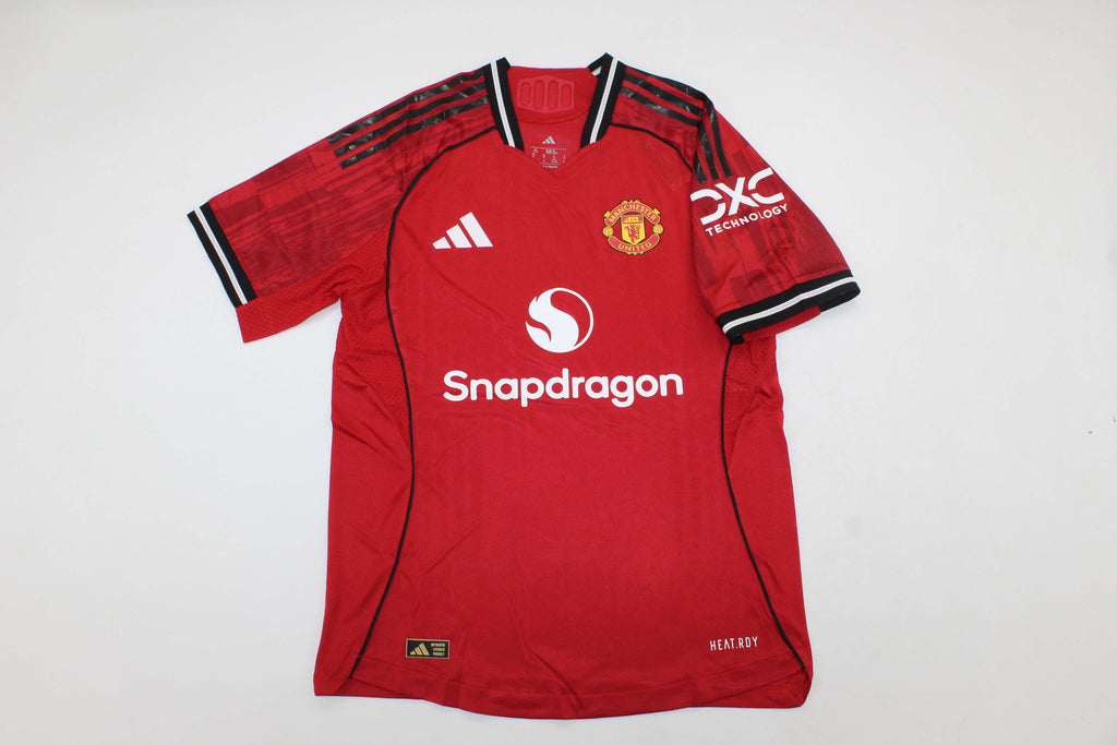 camiseta manchester united local 25/26