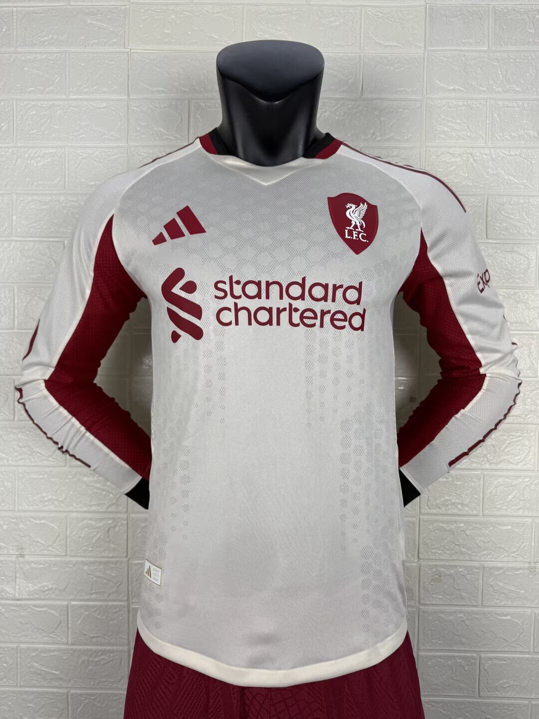 camiseta liverpool 25/26 visitante
