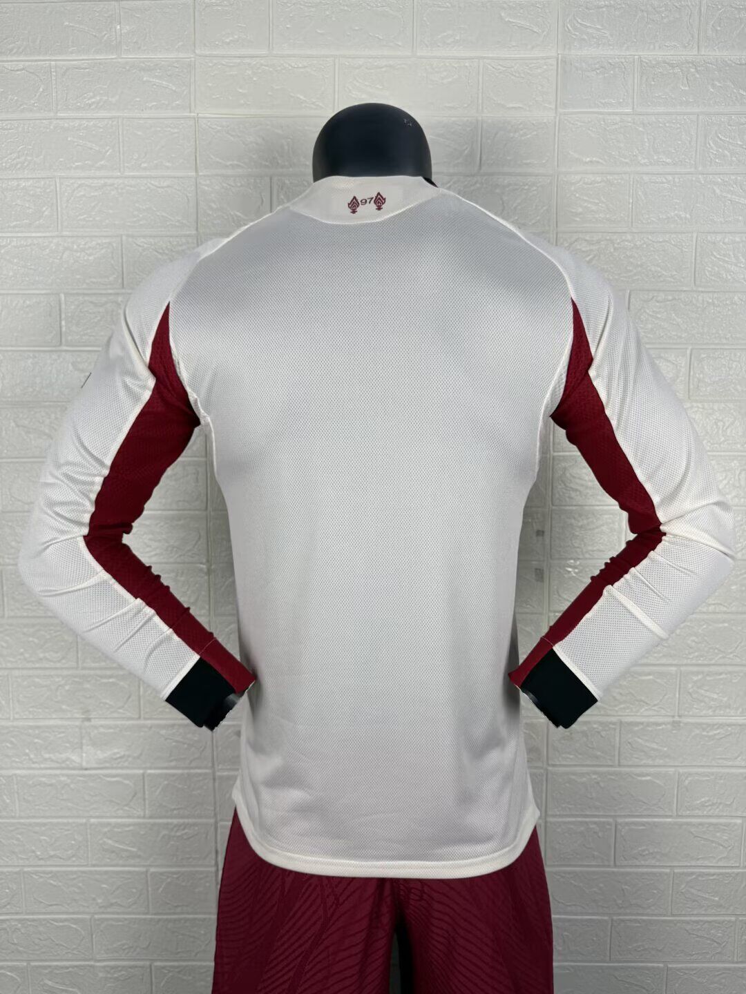 camiseta liverpool 25/26 visitante