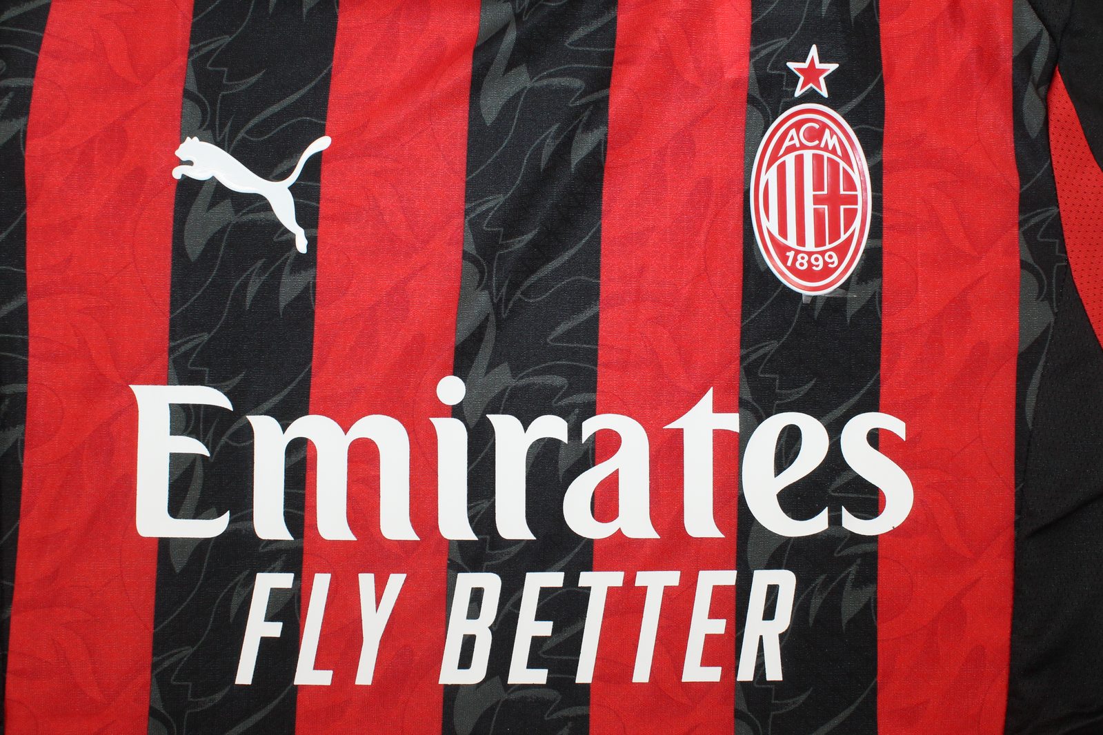 camiseta ac milan local 25/26