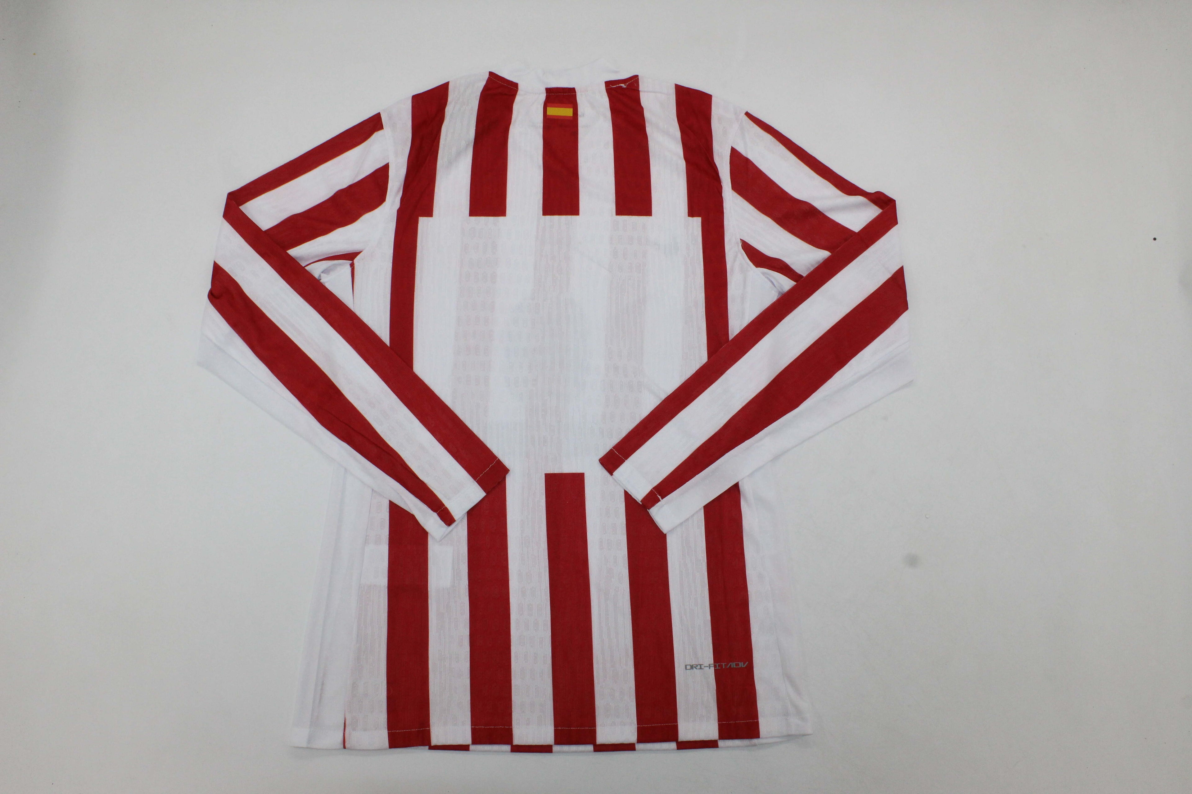 atletico madrid 25/26 local