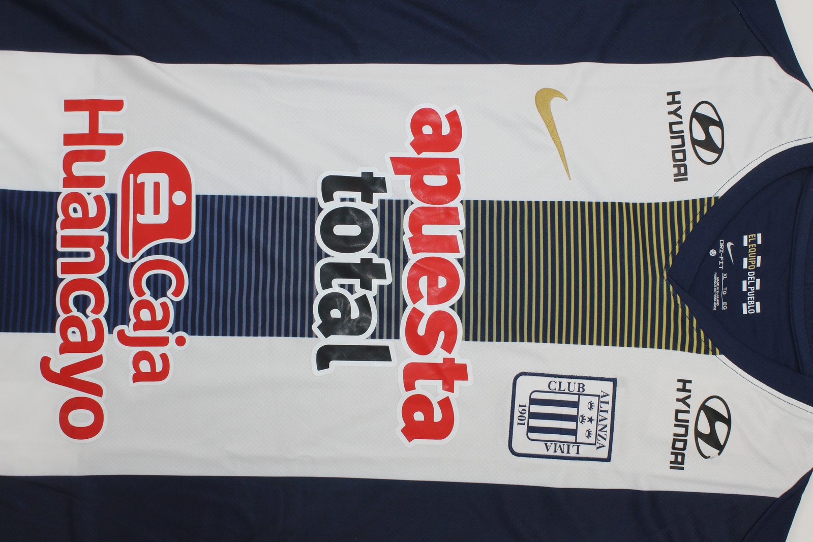 camiseta alianza lima local 2025