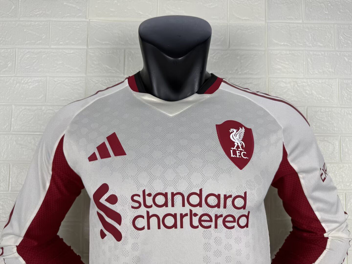 camiseta liverpool 25/26 visitante