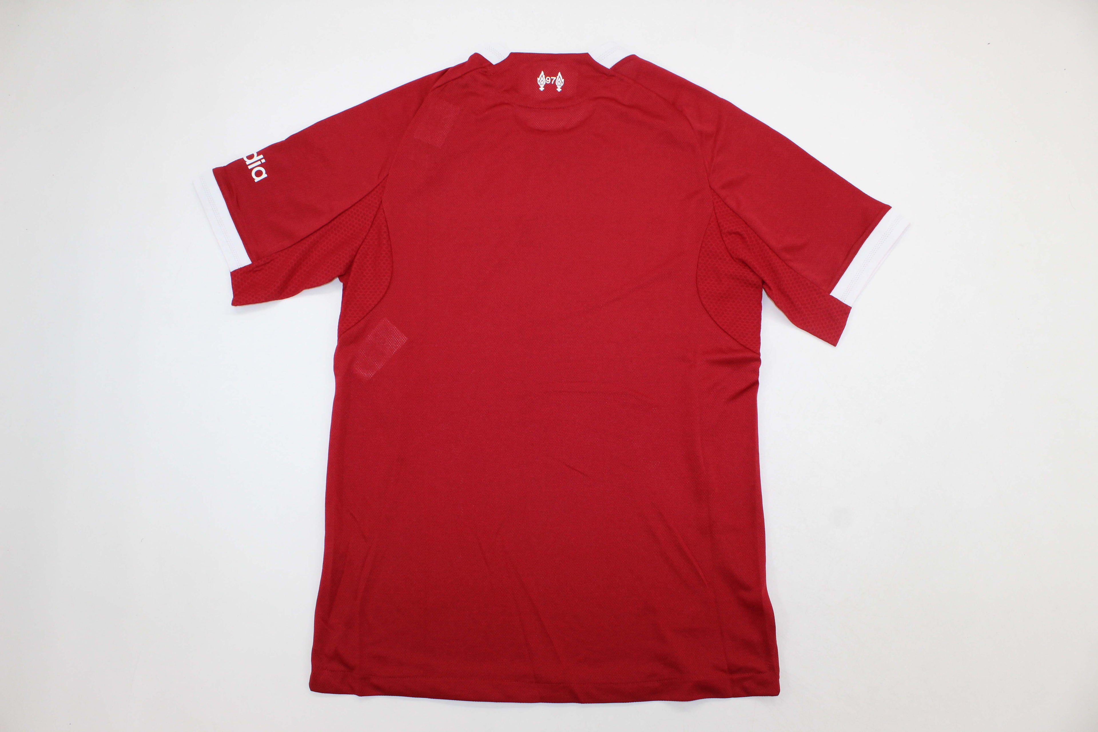 camiseta liverpool 25/26 local